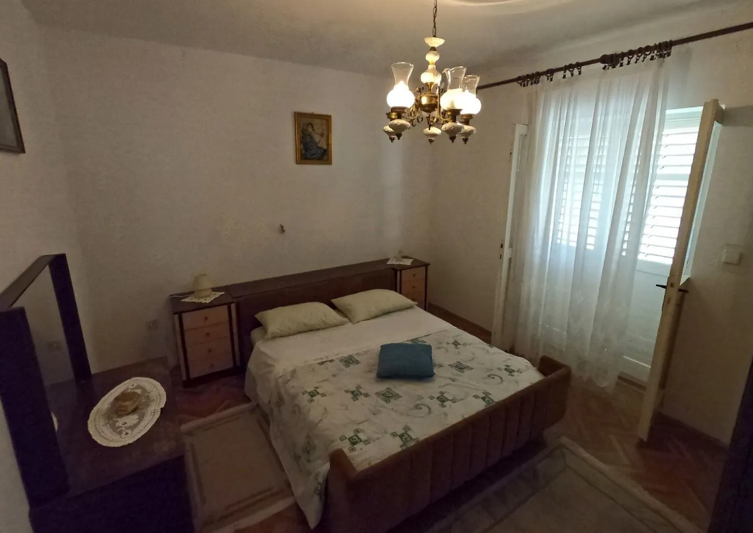 Apartment Mili Sutomiscica